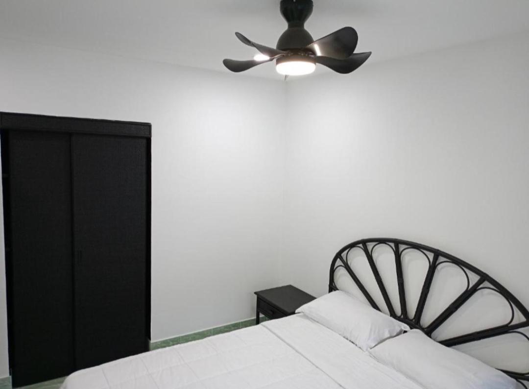 Patong Sunbeach Mansion Kültér fotó