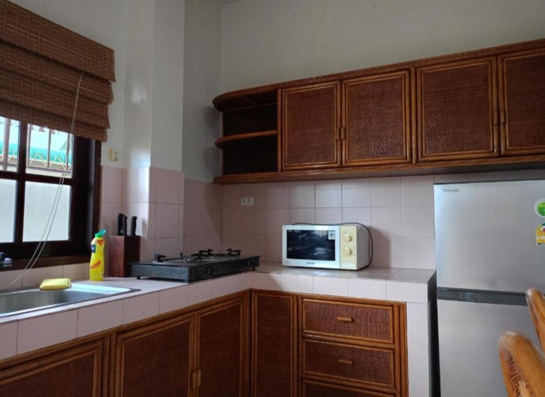 Patong Sunbeach Mansion Kültér fotó