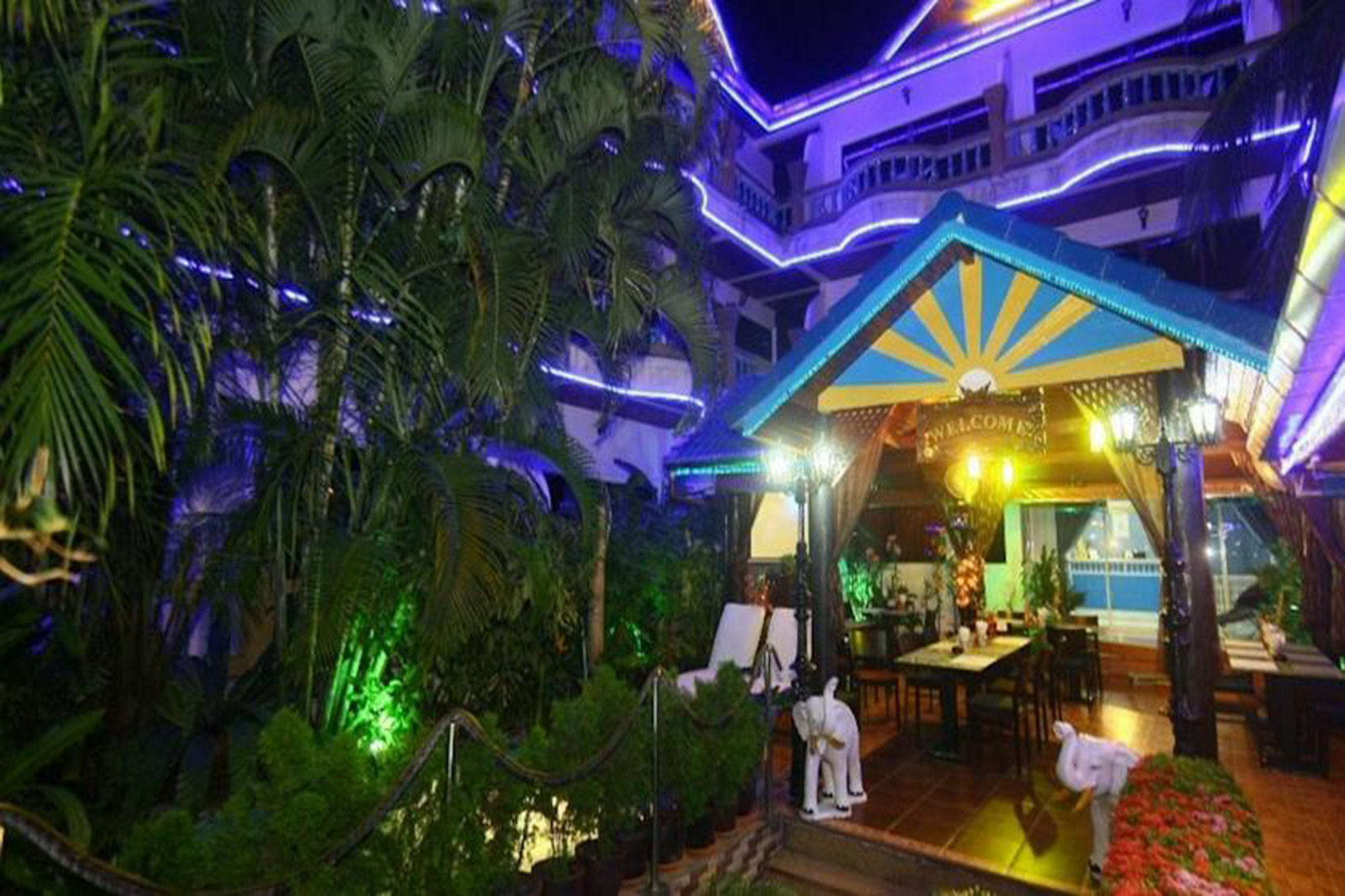 Patong Sunbeach Mansion Kültér fotó